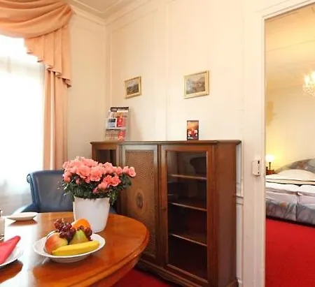 Swiss Night By Fassbind Hotell 3*