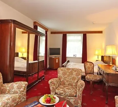 Hotell Swiss Night By Fassbind