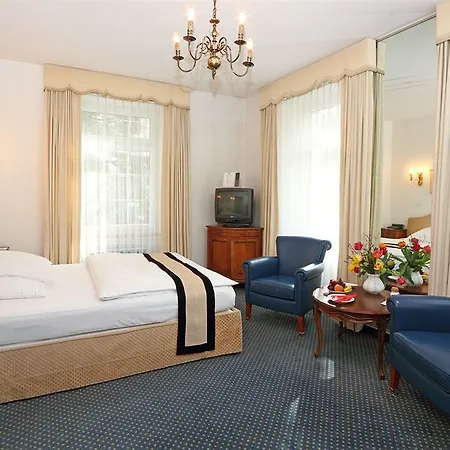 Swiss Night By Fassbind Hotell 3*