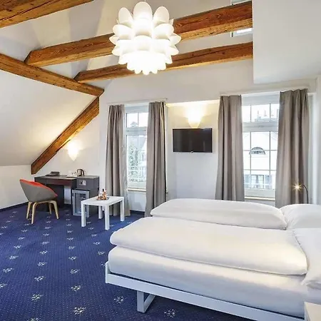 Swiss Night By Fassbind 3* Zúrich