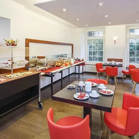 Swiss Night By Fassbind 3* Zúrich