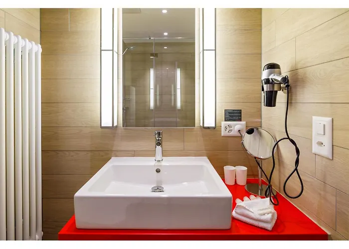 スイス ナイト バイ ファスビンド 3*