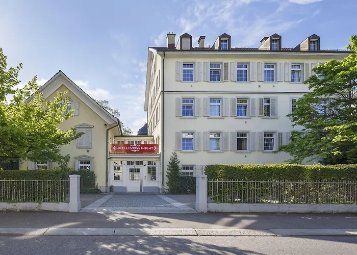 スイス ナイト バイ ファスビンド 3*