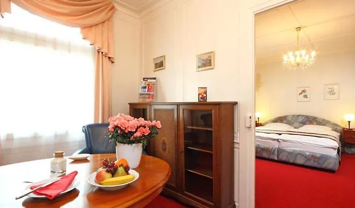 Swiss Night By Fassbind Hotell 3*