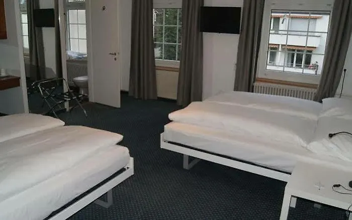 Hotell Swiss Night By Fassbind