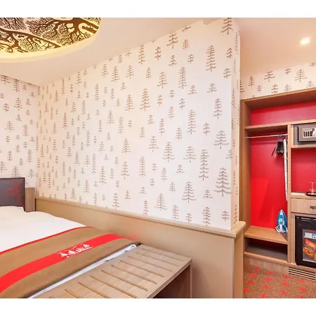 فندق سويس نايت باي فاسبيند