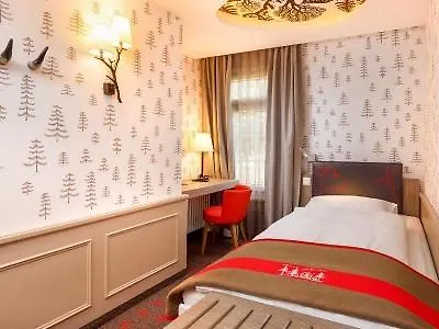 سويس نايت باي فاسبيند زيورخ