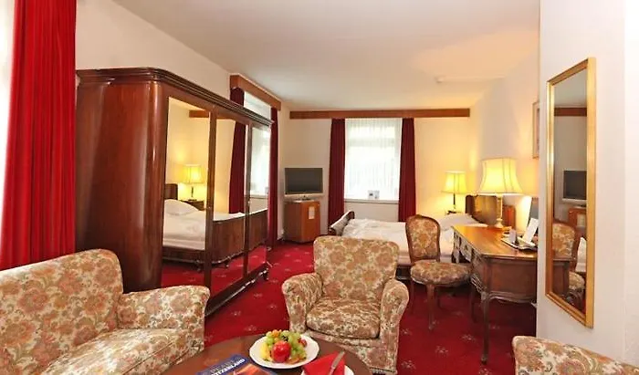 فندق سويس نايت باي فاسبيند