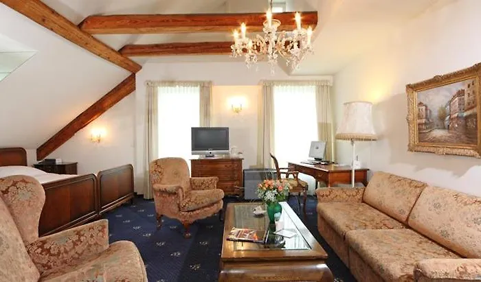 Swiss Night By Fassbind 3* Curych